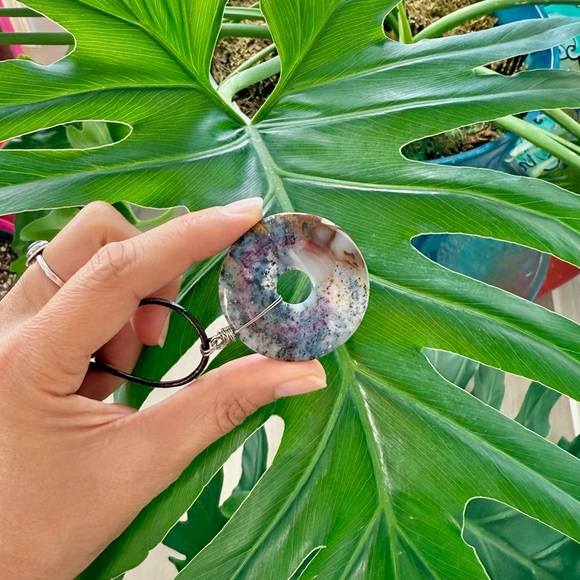 Dendritic Opal necklace - Picture 7 of 8